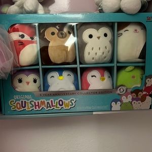 Walgreens exclusive squishmallow 5 year anniversary collectors edition in box!
